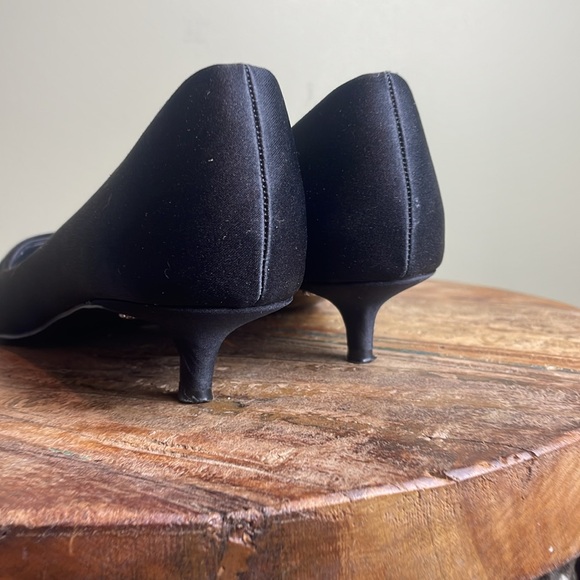 Nina New York Textile Pointed Toe Kitten Heel Shoe BLACK Rhinestones Size 8M - Picture 7 of 11